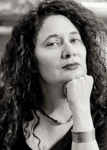 Portrait of Layli Shirani